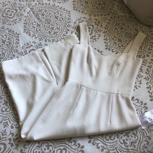 DRESS THE POPULATION WHITE DRESS